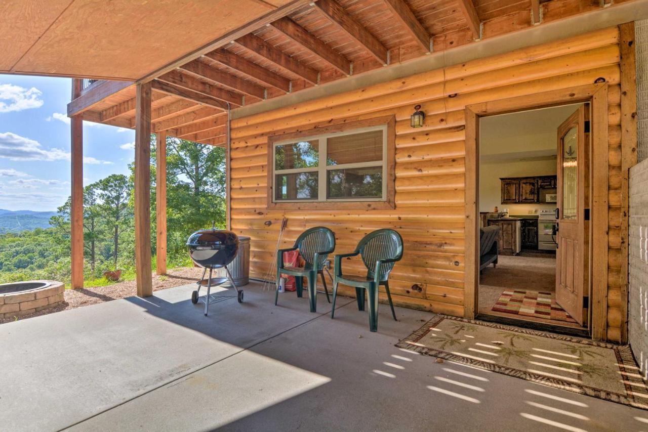 Spacious Log Cabin With Fire Pit And Game Room! Eureka Springs Exterior foto
